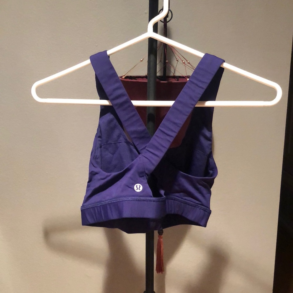 Sports bra - Picture 2 of 2